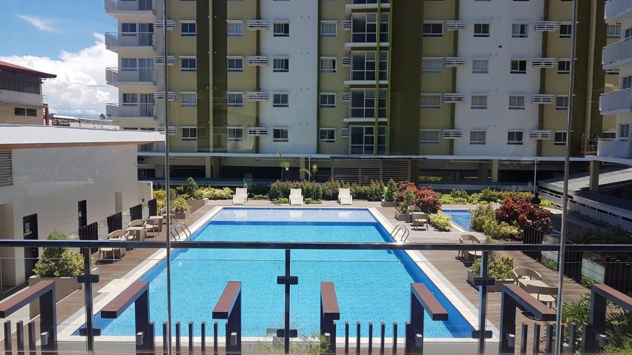 Keys 'N Places Holiday Rentals At Mesaverte Condo Кагаян-де-Оро Экстерьер фото